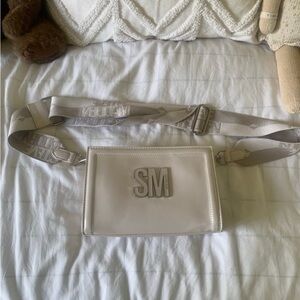 Steve Maddens White Crossbody Bag